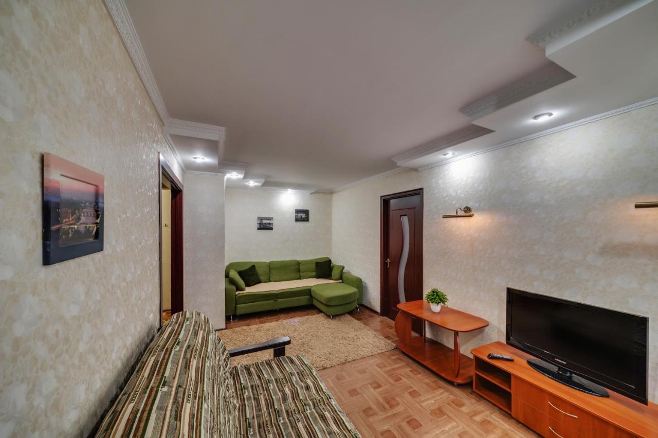 Apartment - Sobornyi Prospect 93 Zaporizhia Exterior photo